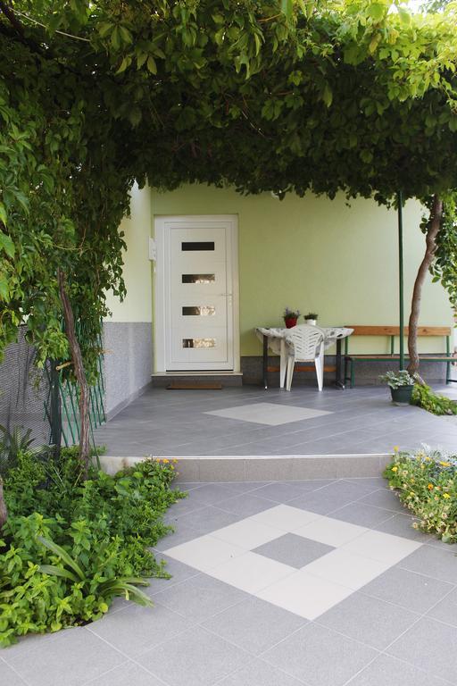 Apartments Lavel トロギール エクステリア 写真